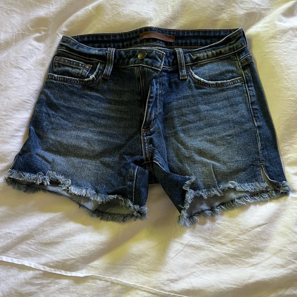 Joe’s Jeans denim cut off shorts.